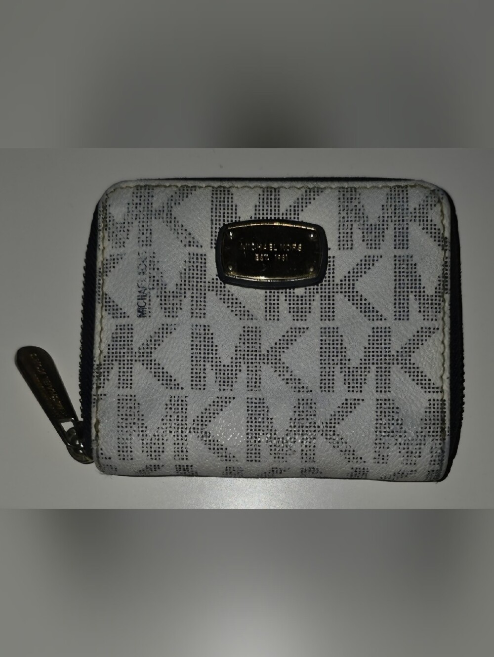 Michael Kors Monogram Wallet in White, Navy Blue, Gold.